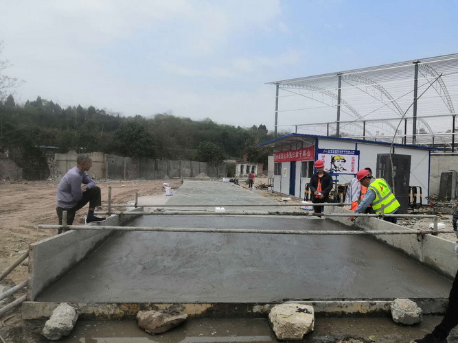 宜宾公路桥梁建设3*16米200吨安装现场